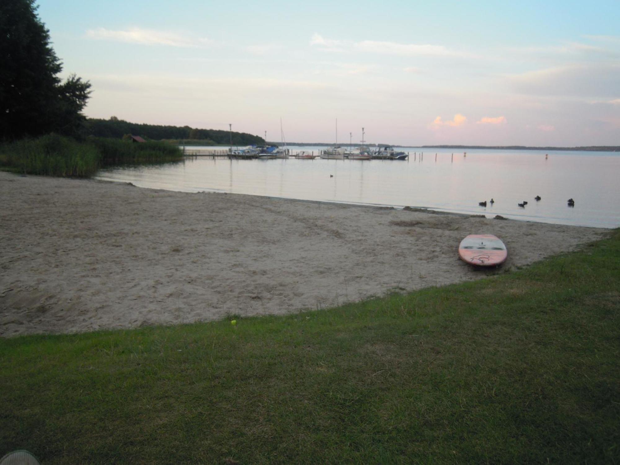 Ferienhaus Am Fleesensee Silz  Esterno foto
